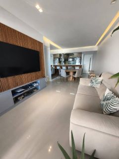 Apartamento com 3 quartos 1 suíte Buraquinho