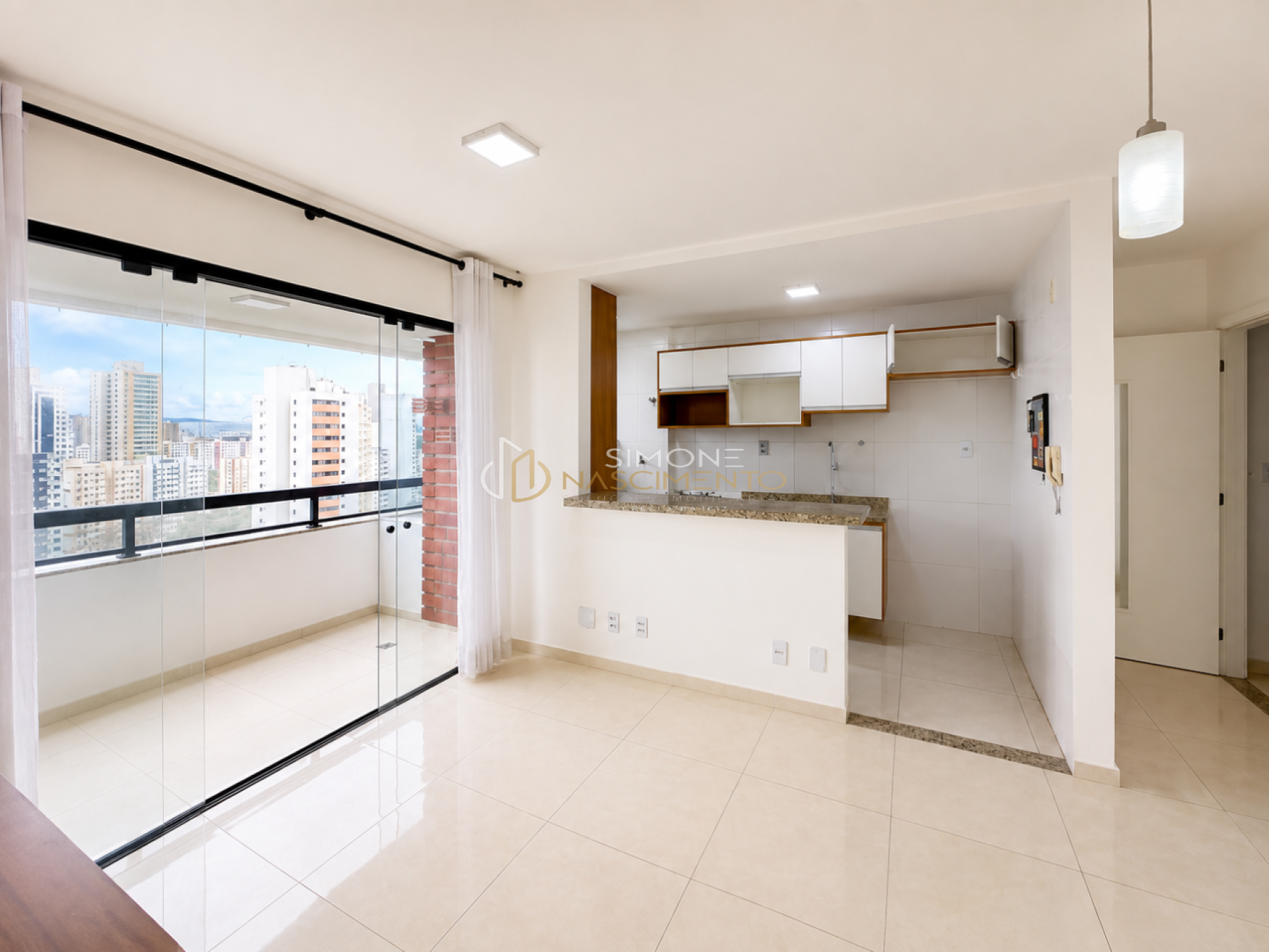 Apartamento para Alugar no Condomínio Torre Madri no Imbui