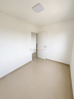 Apartamento Reformado à Venda no Residencial Mar de Abrantes
