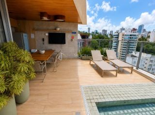 Apartamento Para Vender com 1 quarto na Barra em Salvador