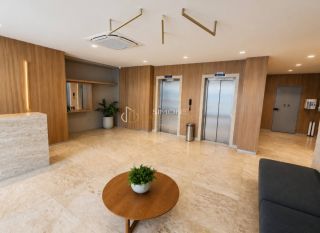 Apartamento Para Vender com 1 quarto na Barra em Salvador