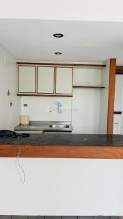 FLAT 1/4 NA PITUBA FRENTE MAR