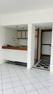 FLAT 1/4 NA PITUBA FRENTE MAR