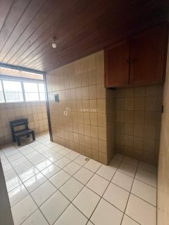 Apartamento Para Alugar com 3 quarto  Boca do Rio em Salvador