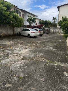 Apartamento Para Alugar com 3 quarto  Boca do Rio em Salvador