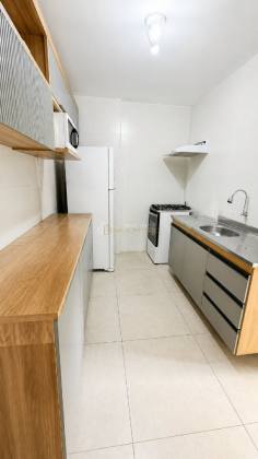 Apartamento 3/4 suite na PITUBA, nascente