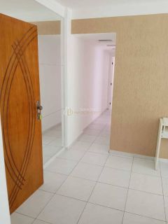 Apartamento Para Alugar com 2 quartos  Aquarius em Salvador