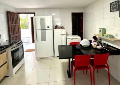 Casa de Condomínio  4 suítes no bairro Alphaville em Camaçari