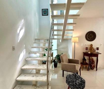 Casa de Condomínio  4 suítes no bairro Alphaville em Camaçari