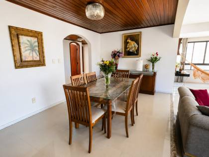 Apartamento Para Vender com 4 quartos 1 suítes no bairro Itaigara em Salvador