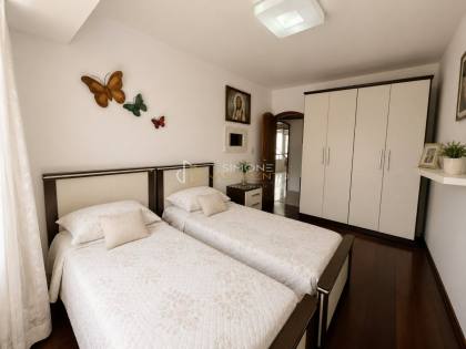 Apartamento Para Vender com 4 quartos 1 suítes no bairro Itaigara em Salvador