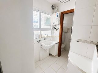 Apartamento Para Vender com 2 quartos 1 suíte Alphaville I em Salvador