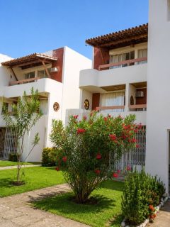 Casa de Condomínio Para Vender com 3 quartos  Vilas do Atlântico em Lauro De Freitas