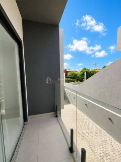 Casa de Condomínio 3 suítes no bairro Centro em Lauro De Freitas