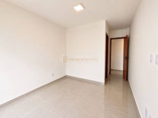 Casa de Condomínio 3 suítes no bairro Centro em Lauro De Freitas