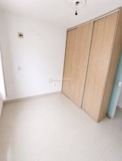 Apartamento Para Vender com 2 quartos 1 suíte no bairro Imbuí
