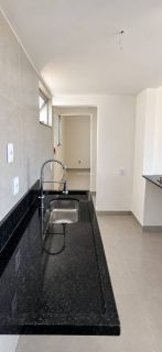 Apartamento Para Vender com 2 quartos 1 suíte Pituba em Salvador