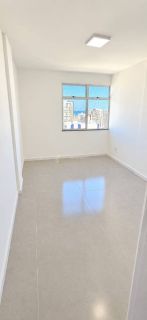Apartamento Para Vender com 2 quartos 1 suíte Pituba em Salvador