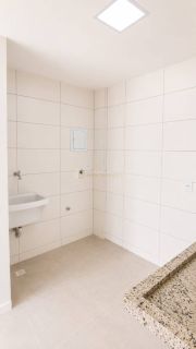 Apartamento Para Alugar com 2 quartos  Saboeiro em Salvador