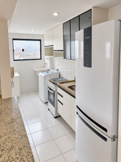 Apartamento 2/4 à venda em Brotas – Andar alto, ventilado e 2 vagas