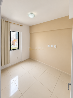 Apartamento 2/4 à venda em Brotas – Andar alto, ventilado e 2 vagas