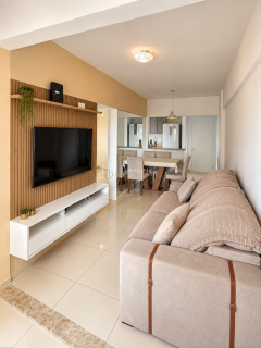 Apartamento 2/4 à venda em Brotas – Andar alto, ventilado e 2 vagas