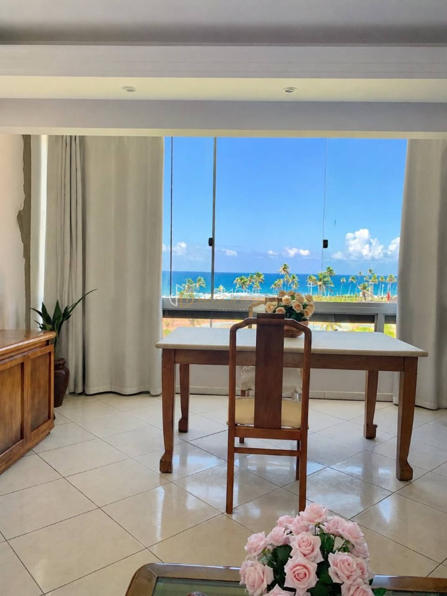 Apartamento  3 quartos 1 suíte Costa Azul em Salvador