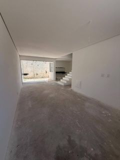 Casa em Condomínio 3 suítes - Pitangueiras - Lauro de Freitas - Ba