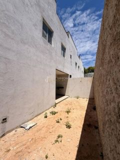 Casa em Condomínio 3 suítes - Pitangueiras - Lauro de Freitas - Ba