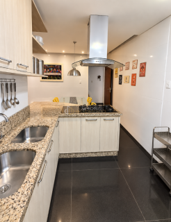 Casa em Alameda Fechada com Segurança 24h – Vilas do Atlântico
