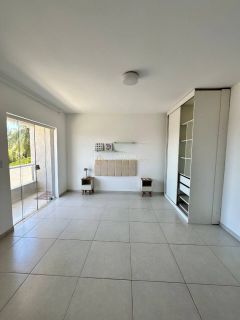 Casa à venda 3 quartos 1 suíte - Ipitanga - Lauro de Freitas - Ba