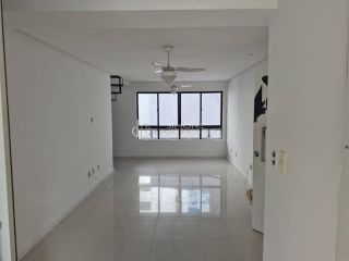 Cobertura Para Vender com 4 quartos 3 suítes  Pituba em Salvador