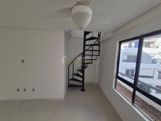 Cobertura Para Vender com 4 quartos 3 suítes  Pituba em Salvador