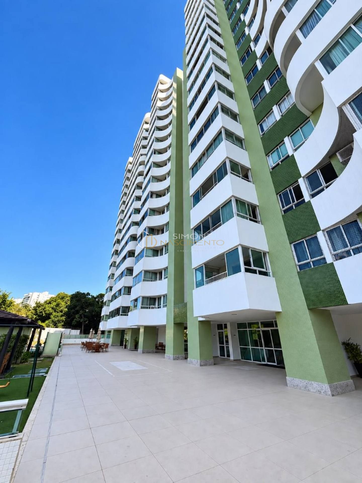 Cobertura  3 quartos 2 suítes Paralela em Salvador