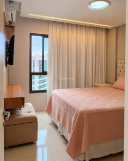 Apartamento Para Vender com 2 suítes no bairro Patamares em Salvador