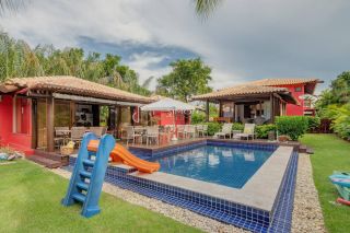 Casa de Alto Padrão em Costa do Sauípe | Projeto David Bastos | 5 Suítes | Mobiliada