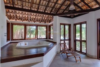 Casa de Alto Padrão em Costa do Sauípe | Projeto David Bastos | 5 Suítes | Mobiliada