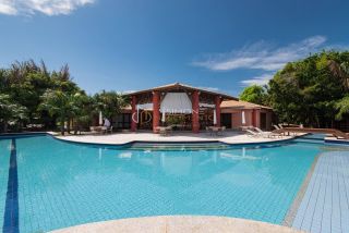 Casa de Alto Padrão em Costa do Sauípe | Projeto David Bastos | 5 Suítes | Mobiliada