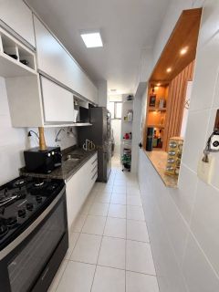 Apartamento Para Vender com 3 quartos 2 suítes  Pitangueiras em Lauro De Freitas