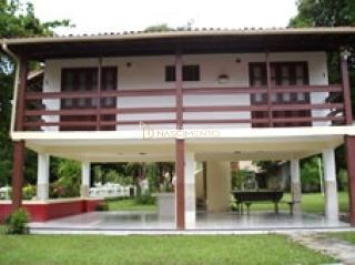 CASA À VENDA NA ILHA DE ITAPARICA | PRAIA DA PENHA | 7 QUARTOS | PORTEIRA FECHADA