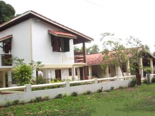 CASA À VENDA NA ILHA DE ITAPARICA | PRAIA DA PENHA | 7 QUARTOS | PORTEIRA FECHADA