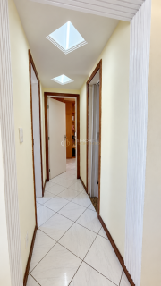 Apartamento a venda, 2/4 com dependências, nascente