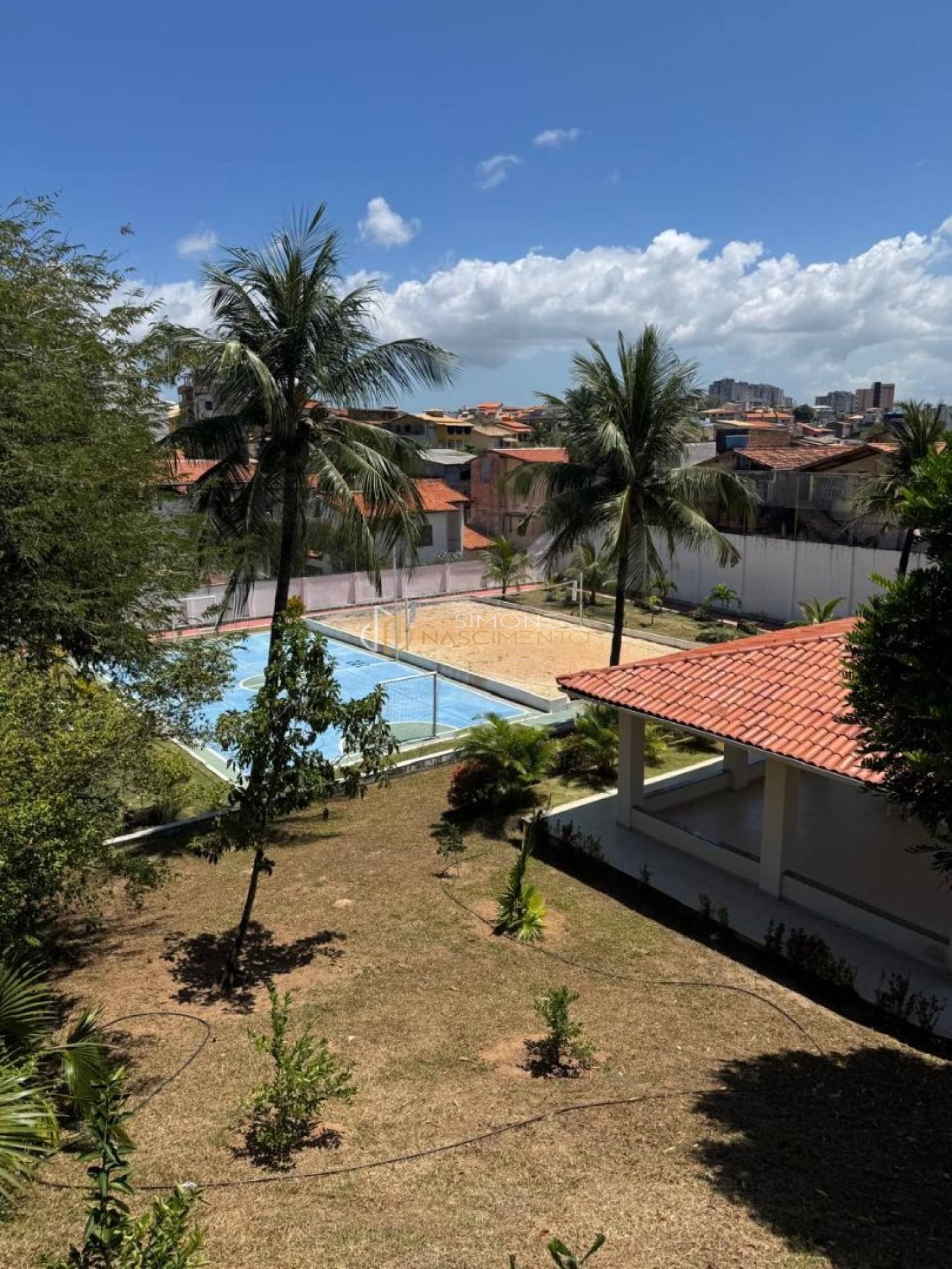 Casa de Condomínio Para Vender com 3 quartos 1 suíte Itapuã em Salvador