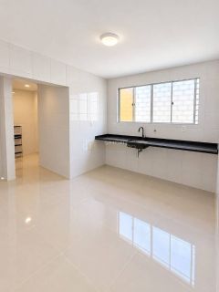 Casa de Condomínio Para Vender com 3 quartos 1 suíte Itapuã em Salvador