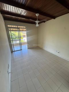 Casa de Condomínio Para Vender com 3 quartos 1 suíte Itapuã em Salvador