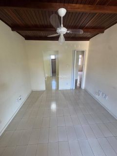 Casa de Condomínio Para Vender com 3 quartos 1 suíte Itapuã em Salvador
