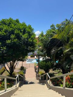 Casa de Condomínio Para Vender com 3 quartos 1 suíte Itapuã em Salvador