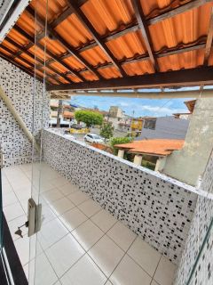 Casa de Condomínio Para Vender com 3 quartos 3 suítes  Stella Mares em Salvador