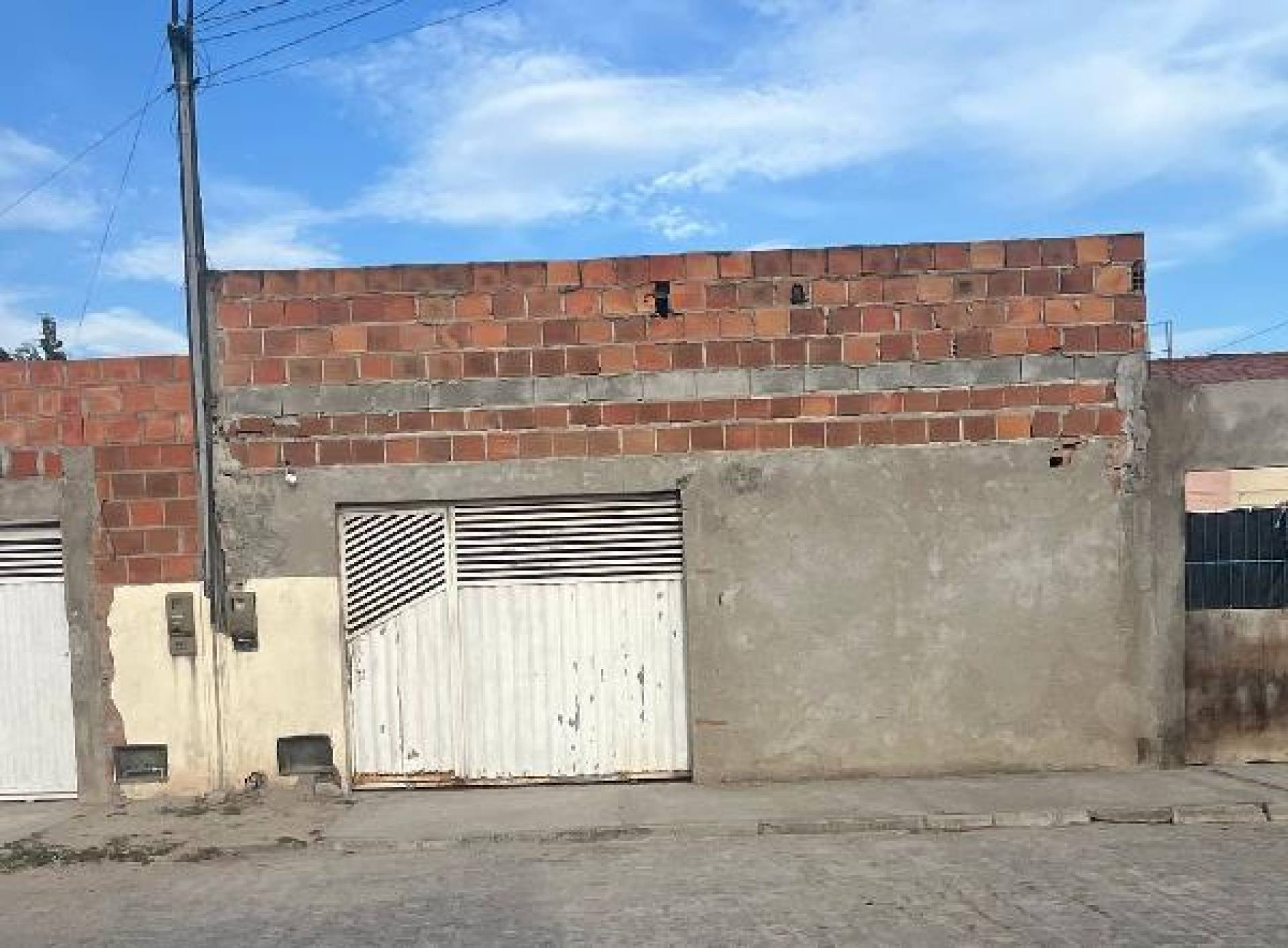 OPORTUNIDADE CAIXA | CASA 2/4 EM PEDRA FERRADA – FEIRA DE SANTANA COM 53% DE DESCONTO