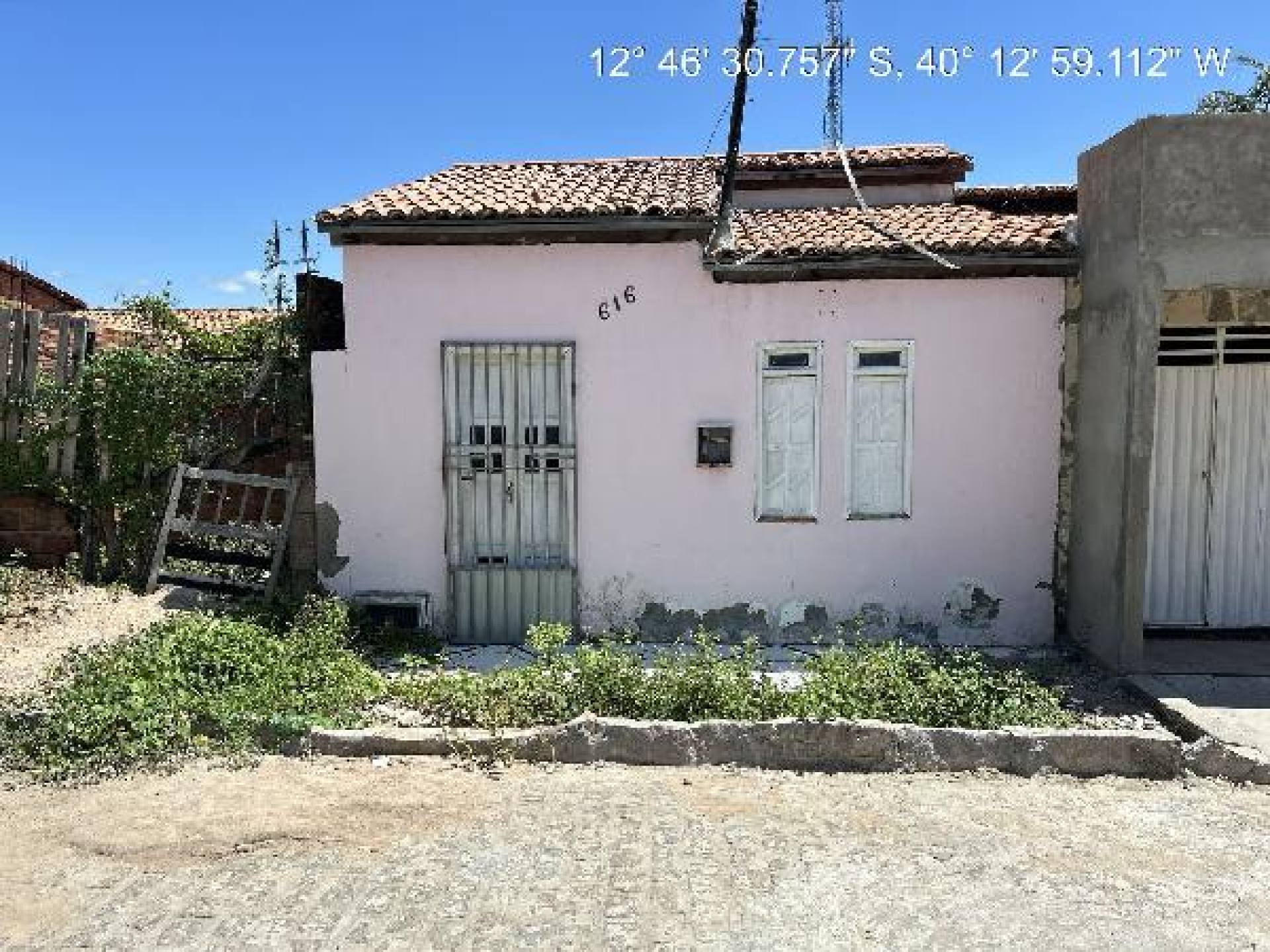 OPORTUNIDADE CAIXA | CASA 2/4 EM DO MONTE – IAÇU COM 50% DE DESCONTO